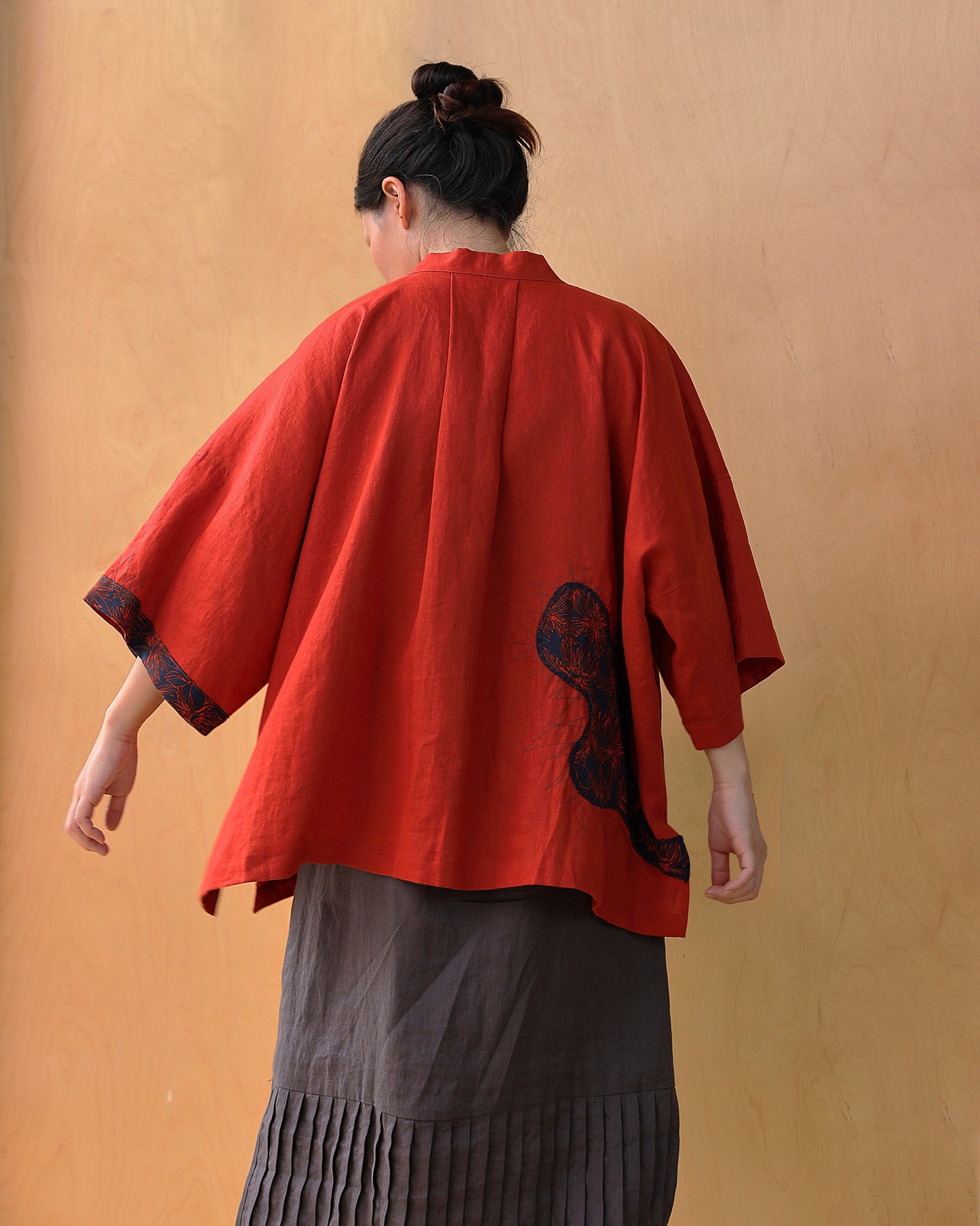 Kimono Bã Trầu