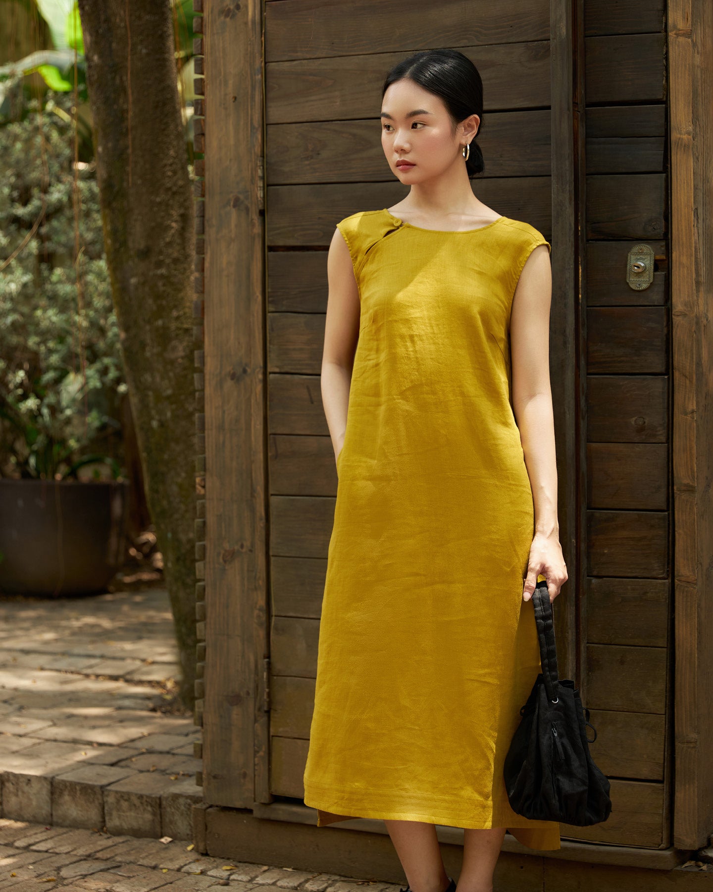 Váy linen dáng suông cổ tròn sát nách xẻ 2 bên đủ size S đến XL 44-63kg |  Shopee Việt Nam