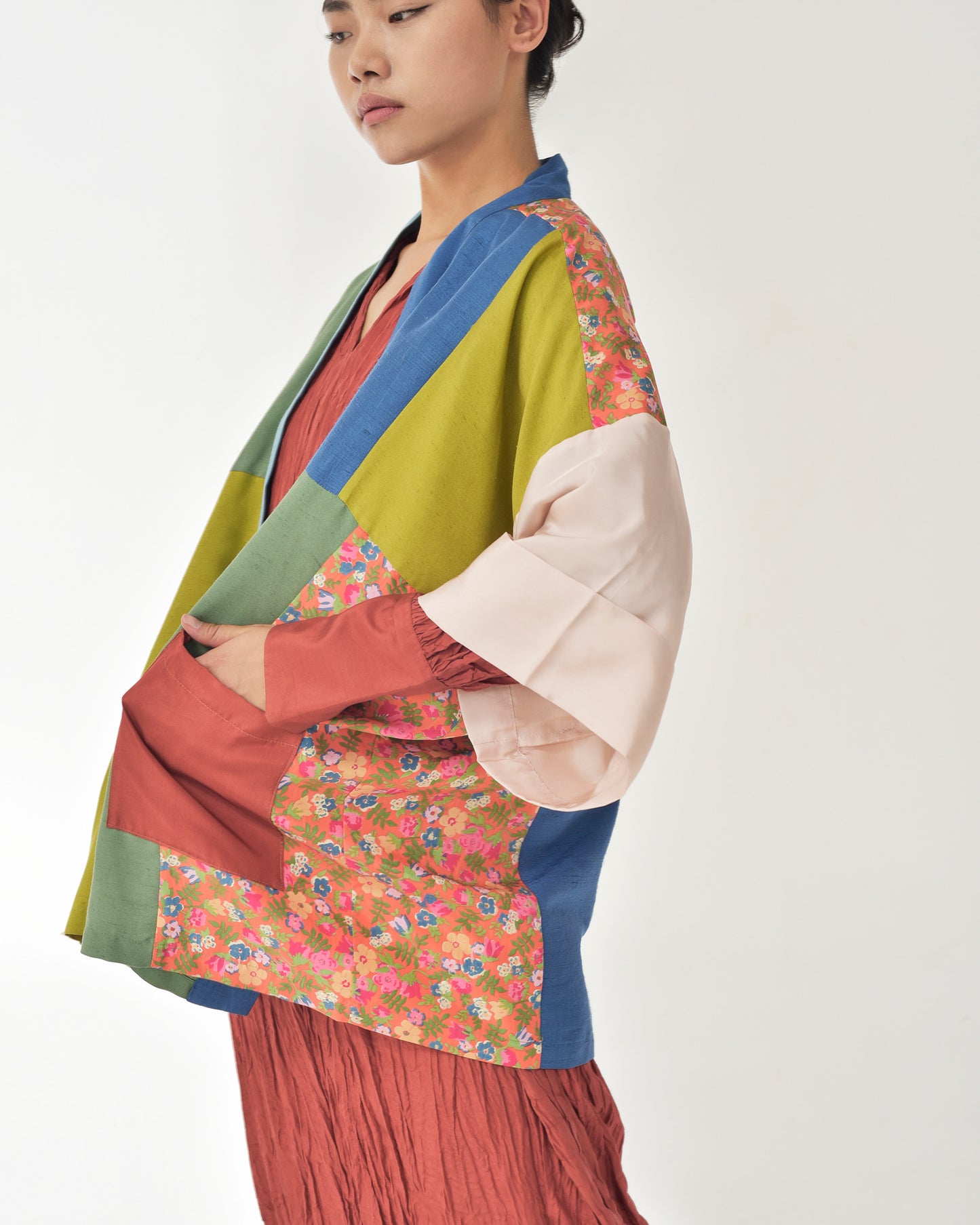 <tc>Đồng Bằng Kimono</tc>